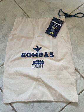 BOMBAS DUST BAG WITH TAG
Storage, traveling